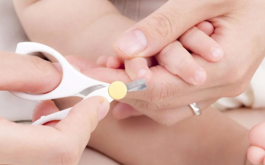 指甲是否含有DNA,可作為親子鑒定樣本嗎?